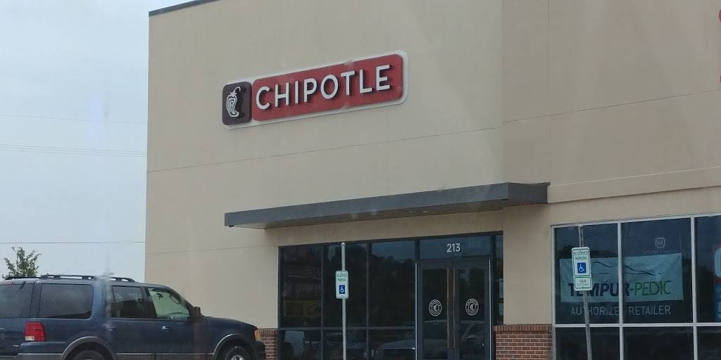 Chipotle Mexican Grill | restaurant | 213 Interstate 45 S, Huntsville, TX 77340, USA | 9364351861 OR +1 936-435-1861
