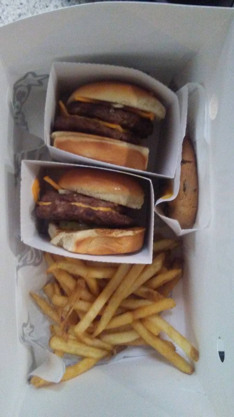 Carls Jr. / Green Burrito | restaurant | 4960 Barranca Pkwy, Irvine, CA 92604, USA | 9495590882 OR +1 949-559-0882