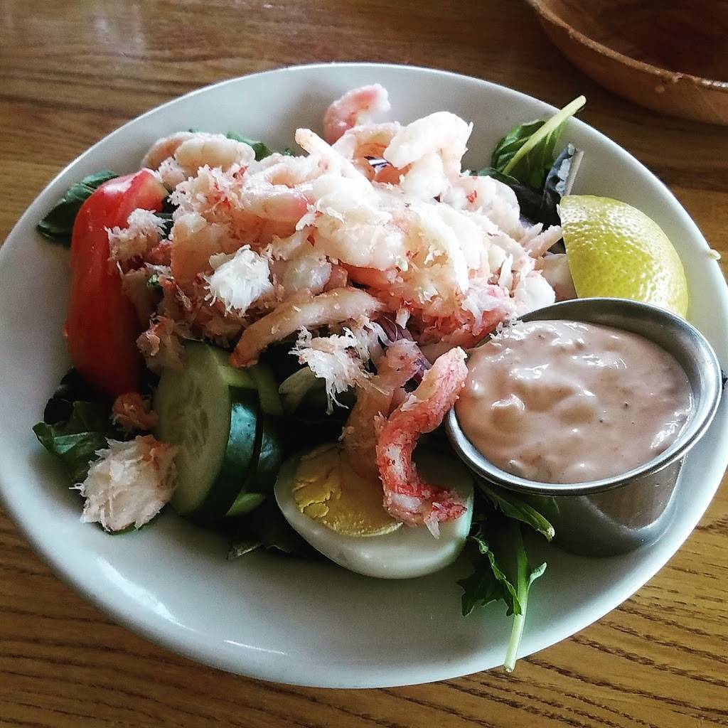 Wharf House Restaurant | restaurant | 1400 Wharf Rd, Capitola, CA 95010, USA | 8314763534 OR +1 831-476-3534