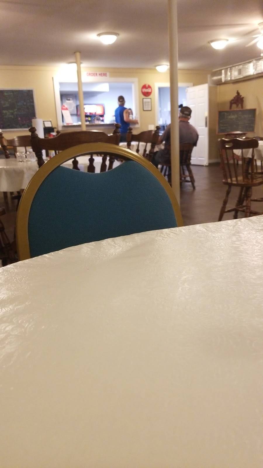 County Seat Cafe | restaurant | 1751 N Broad St, Tazewell, TN 37879, USA | 8655856018 OR +1 865-585-6018