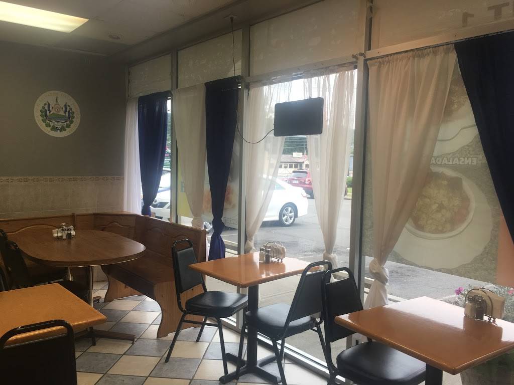 Leovin Restaurant | restaurant | 144 Ramapo Rd, Garnerville, NY 10923, USA | 8452714137 OR +1 845-271-4137