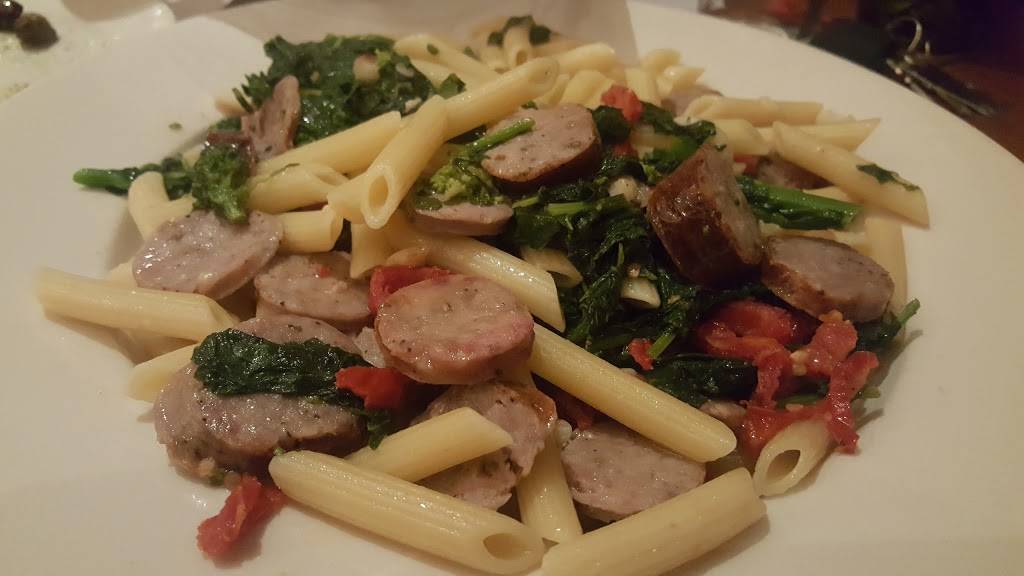 Caffe Amici | restaurant | 353 Independence Plaza, Selden, NY 11784, USA | 6316980818 OR +1 631-698-0818