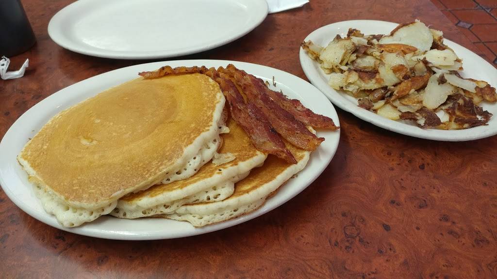 Cafe Perks OBT | restaurant | 2575 N Orange Blossom Trail, Orlando, FL 32804, USA | 4075400187 OR +1 407-540-0187