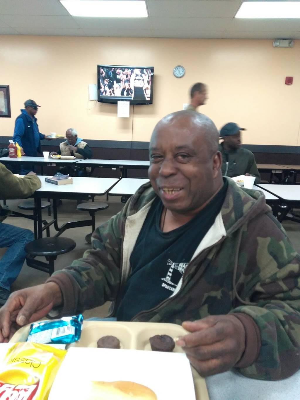 In-N-Out Grocery & Liquor | restaurant | 305 Wayne St, Peoria, IL 61603, USA | 3096724480 OR +1 309-672-4480