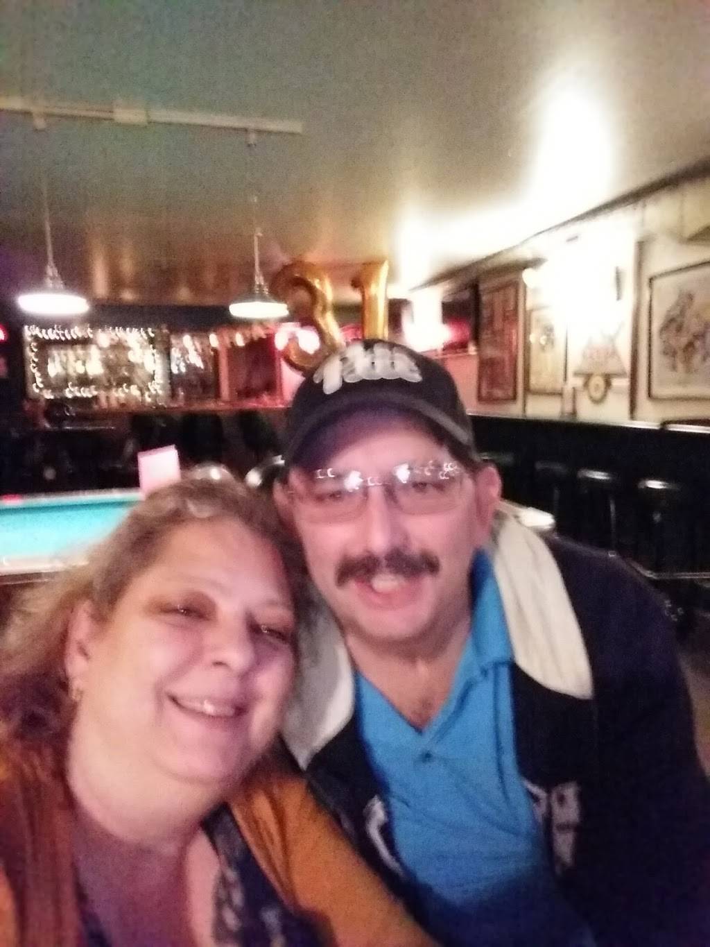 Murphys Tap Room | restaurant | 1106 S Braddock Ave, Pittsburgh, PA 15218, USA | 4122419462 OR +1 412-241-9462