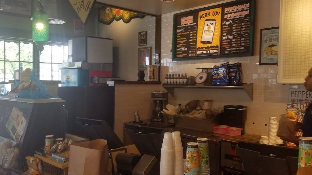 Potbelly Sandwich Shop | restaurant | 4447 N Central Expy, Dallas, TX 75205, USA | 2145203250 OR +1 214-520-3250