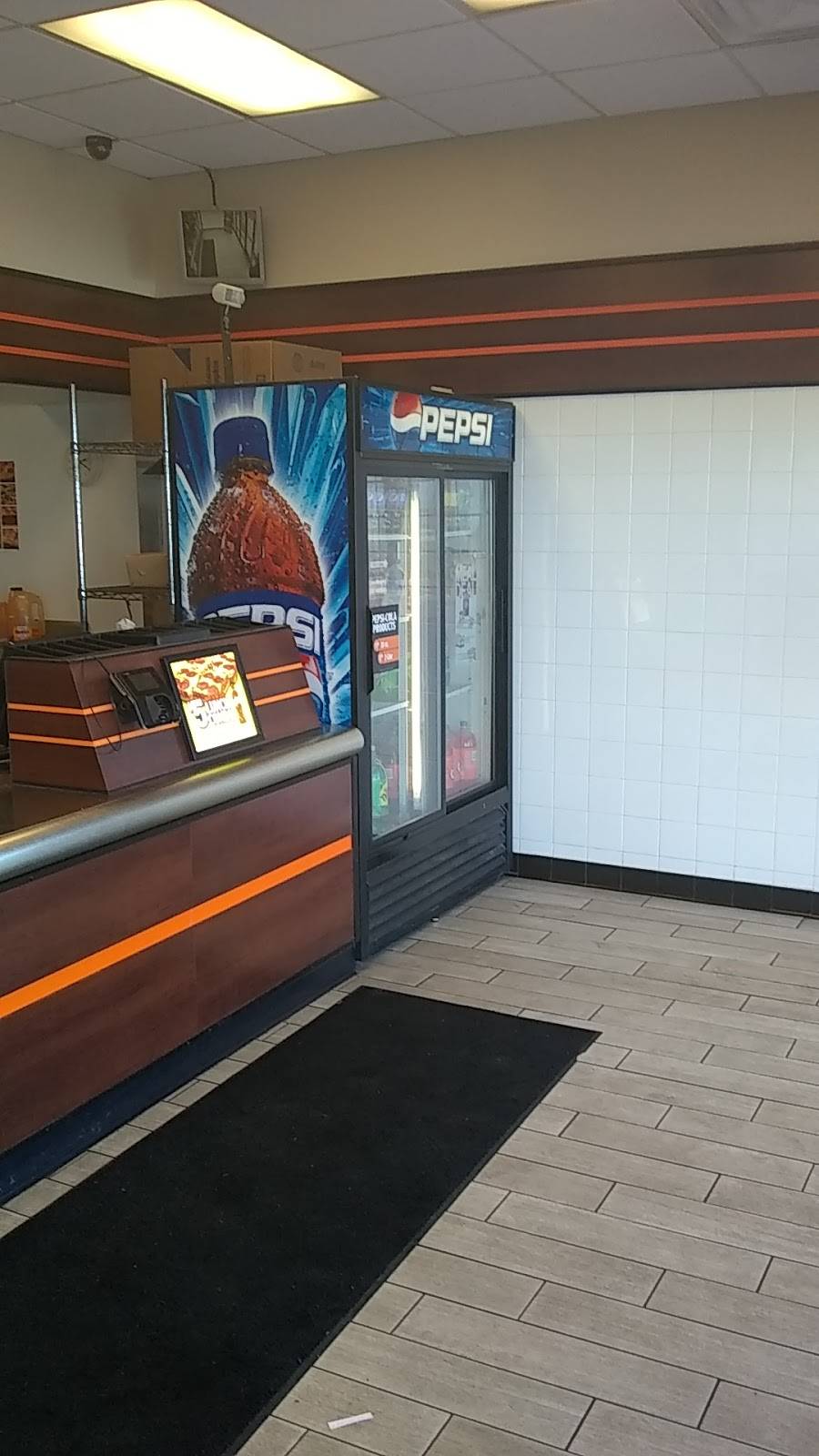 Little Caesars Pizza | meal takeaway | 4083 Phelan Rd, Phelan, CA 92371, USA | 7608684595 OR +1 760-868-4595