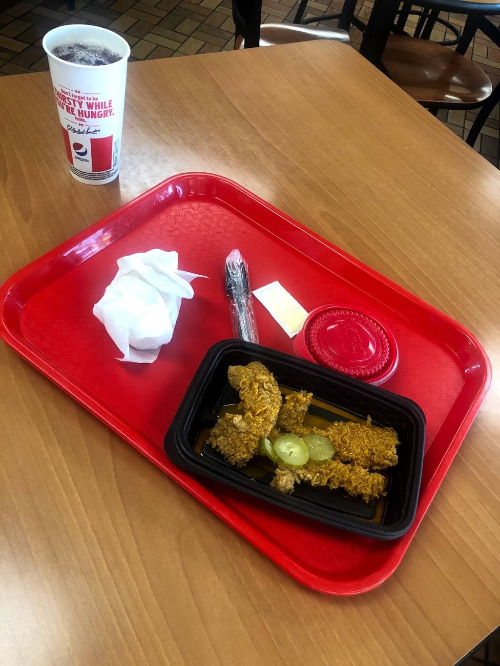 KFC | restaurant | 8579 Elk Grove Blvd, Elk Grove, CA 95624, USA | 9166855227 OR +1 916-685-5227