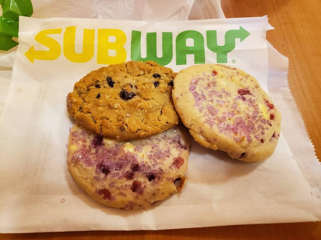 Subway | restaurant | 521 Yopp Rd, Jacksonville, NC 28540, USA | 9103537827 OR +1 910-353-7827