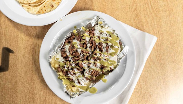 Tacos & Hot Dogs Los Mayitos | restaurant | 330 S Gilbert Rd # 1, Mesa, AZ 85204, USA | 6232726028 OR +1 623-272-6028