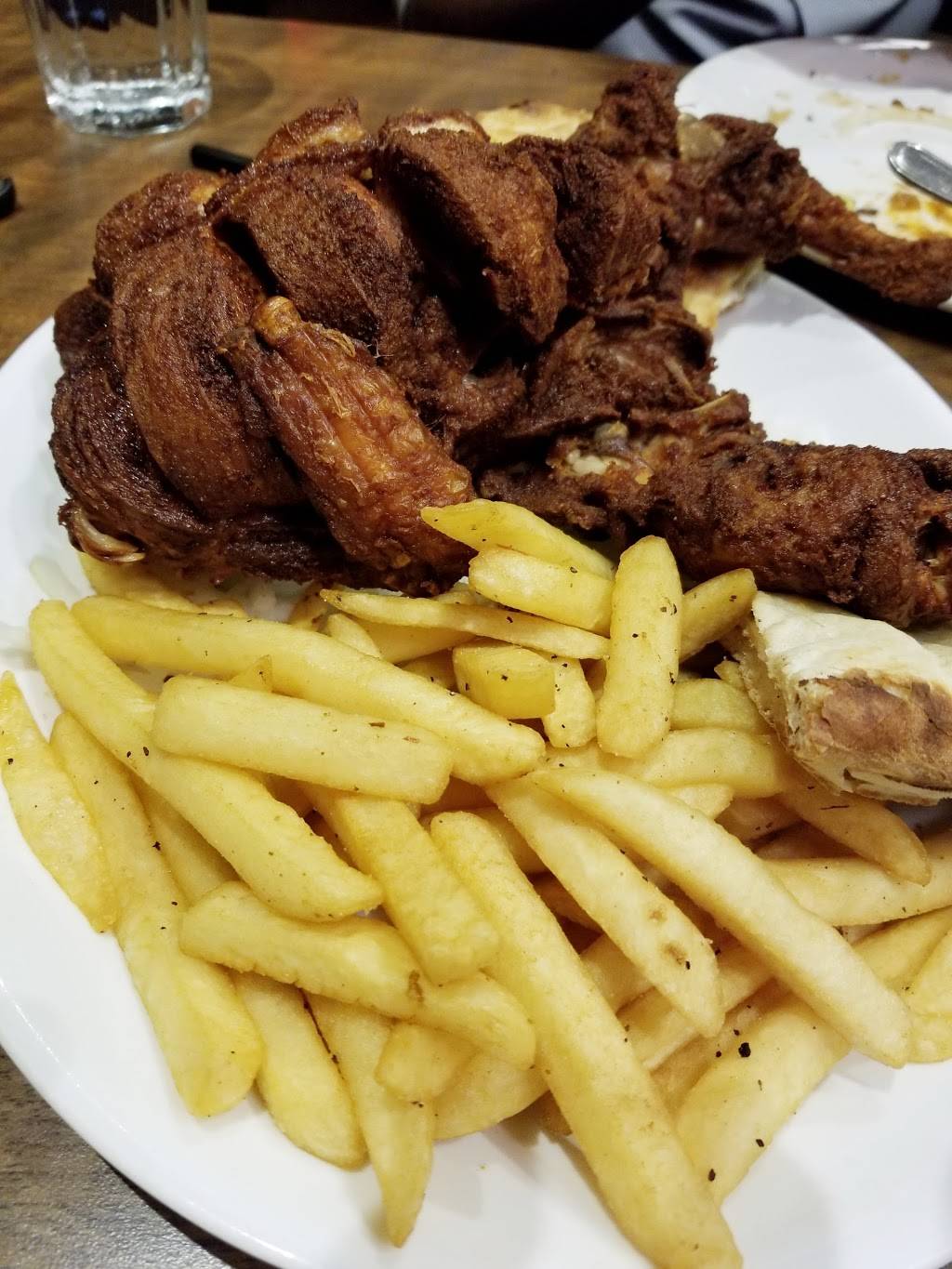 Cafe de Khan | restaurant | 6400 Millcreek Dr #13, Mississauga, ON L5N 6A3, Canada | 9058171881 OR +1 905-817-1881