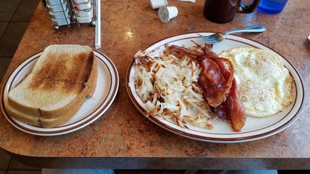 Subway | restaurant | 37656 West 12 Mile Road, Farmington Hills, MI 48331, USA | 2484889022 OR +1 248-488-9022