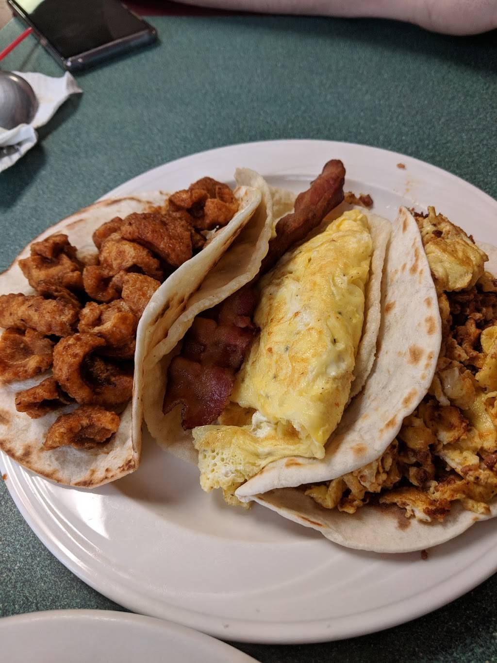 El Buen Gusto Mexican Cafe | restaurant | 7709 Tezel Rd, San Antonio, TX 78250, USA | 2106811773 OR +1 210-681-1773