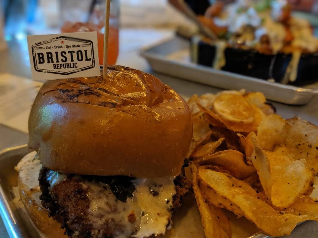 Bristol Republic | restaurant | 1124 N High St, Columbus, OH 43201, USA | 6149295847 OR +1 614-929-5847