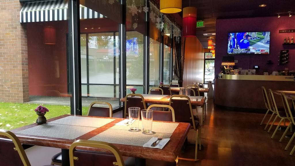 Iyara Thai Cuisine | restaurant | 16421 Cleveland St, Redmond, WA 98052, USA | 4258853043 OR +1 425-885-3043