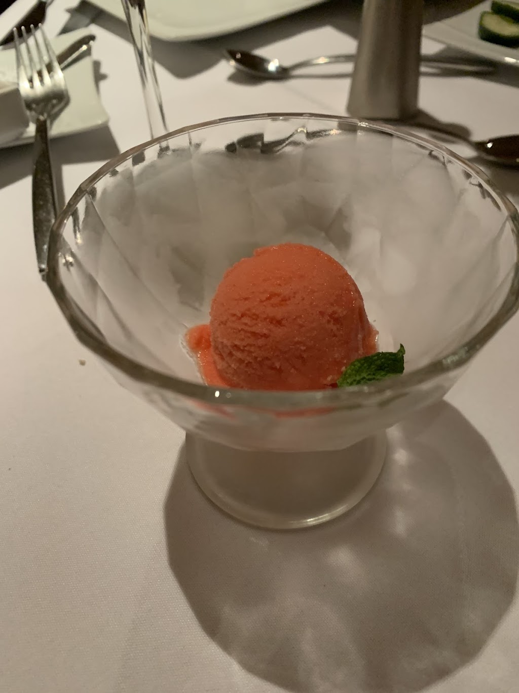 The Crown Room | restaurant | 145 Louisiana Blvd NE, Albuquerque, NM 87108, USA | 5057677180 OR +1 505-767-7180