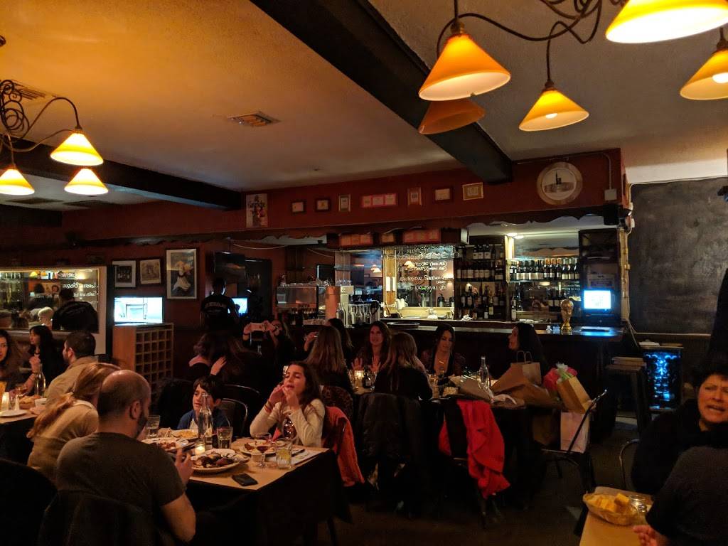 Cafe Beaujolais | restaurant | 1712 Colorado Blvd, Los Angeles, CA 90041, USA | 3232555111 OR +1 323-255-5111