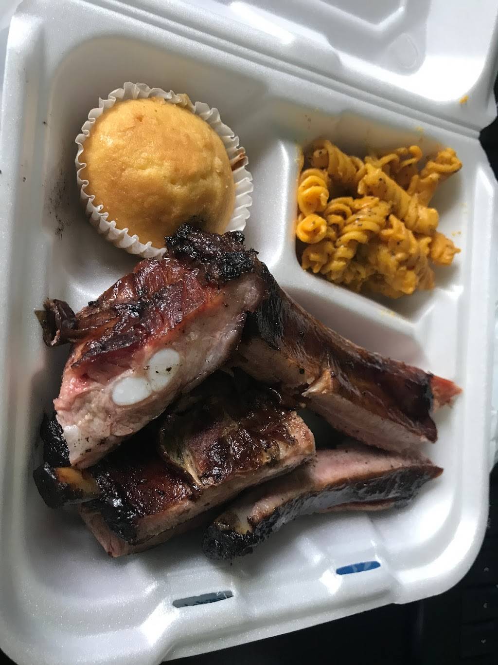 Firehouse BBQ & Smoking Co. | restaurant | 6401 Sheridan St, Hollywood, FL 33024, USA | 9542459706 OR +1 954-245-9706