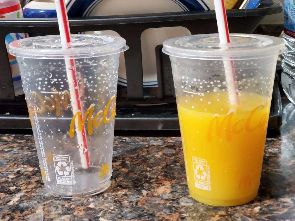 McDonalds | restaurant | 1975 S Union Ave, Tacoma, WA 98405, USA | 2532726000 OR +1 253-272-6000