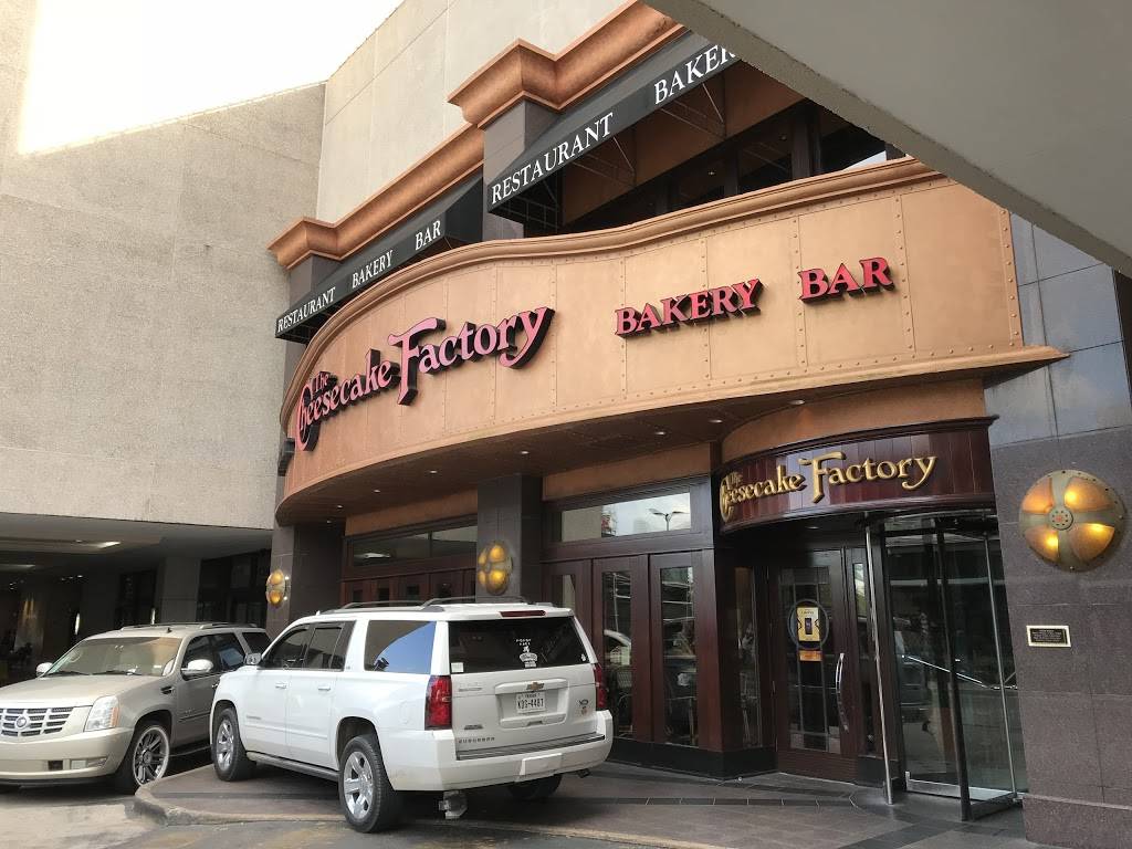 The Cheesecake Factory | restaurant | 5015 Westheimer Rd, Houston, TX 77056, USA | 7138400600 OR +1 713-840-0600