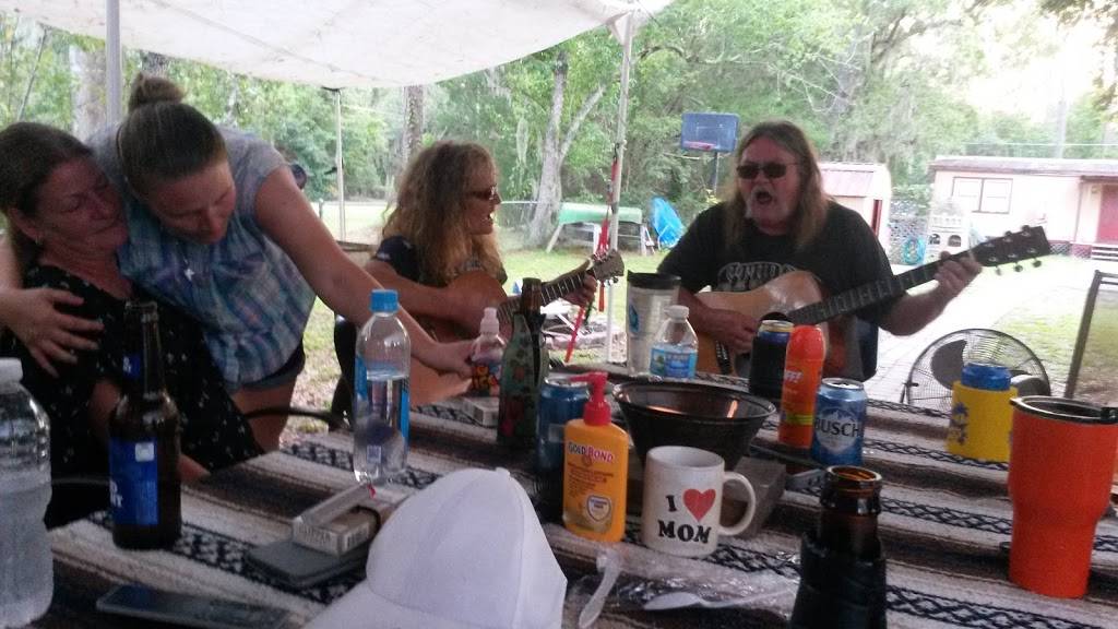 Sunny Beaches BBQ | restaurant | 280 State Rte 415, Osteen, FL 32764, USA | 4079484807 OR +1 407-948-4807