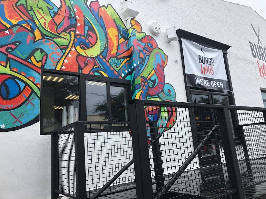 Burgr Hous | restaurant | 811 St Emanuel St, Houston, TX 77003, USA | 7136405251 OR +1 713-640-5251