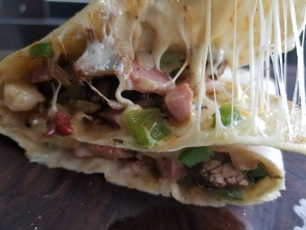 El Lechon | restaurant | 11989 St Paul St, Thornton, CO 80233, USA | 3039314079 OR +1 303-931-4079