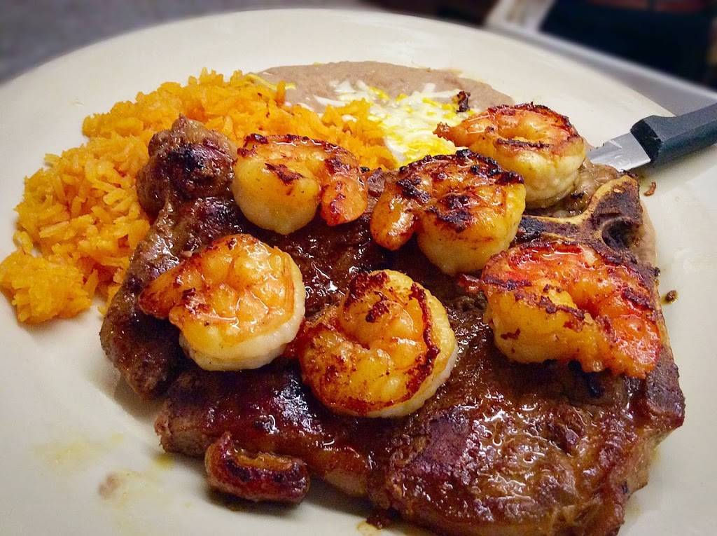 Mis Tres Potrillos Mexican Restaurant | restaurant | 5191 075 N, Parkersburg, IL 62452, USA | 6184425180 OR +1 618-442-5180