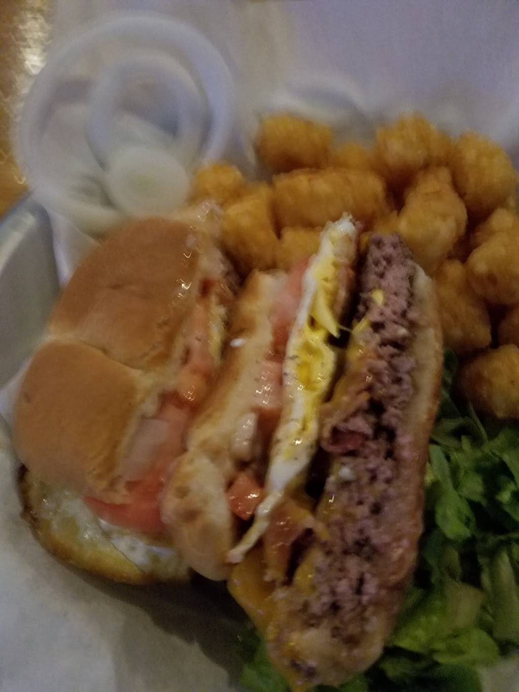 McCulloughs Pub & Billiards | restaurant | 333 Roselle Rd, Schaumburg, IL 60193, USA | 8473521700 OR +1 847-352-1700