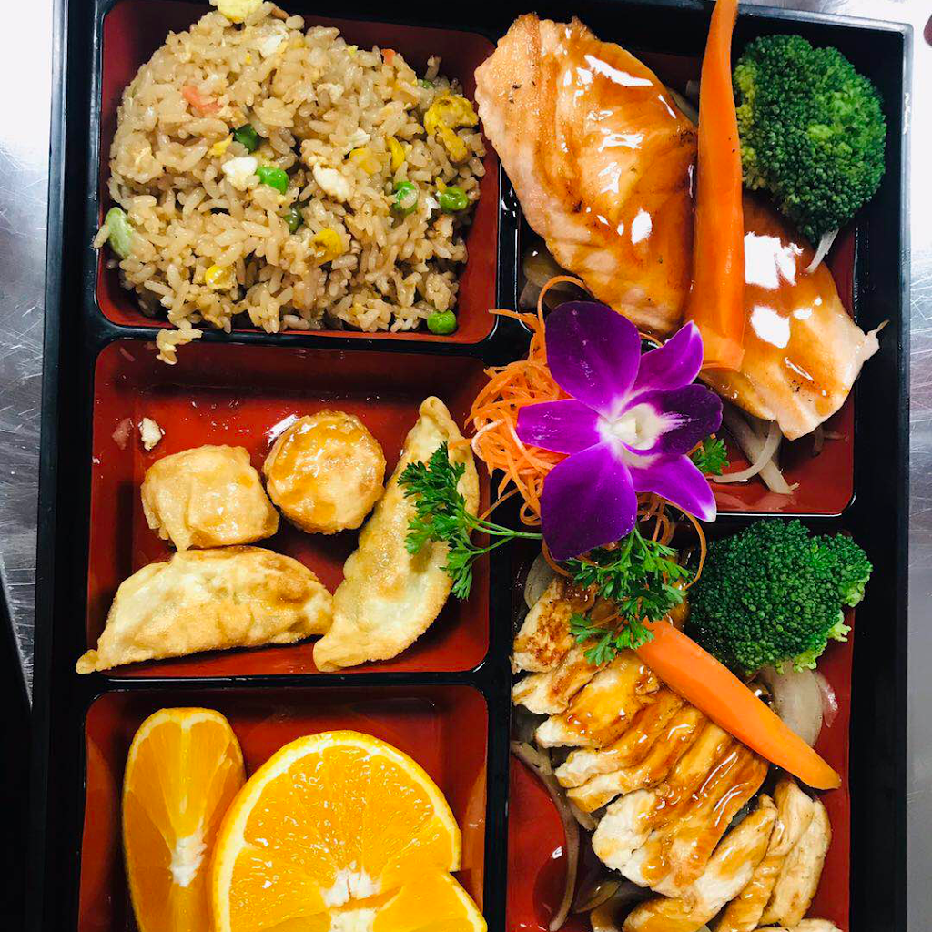 Tokyo Sushi | restaurant | 2785 NW 49th Ave #106, Ocala, FL 34482, USA | 3527323336 OR +1 352-732-3336