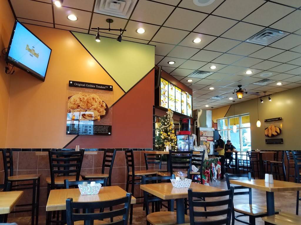 Golden Chick | meal takeaway | 10443 N Central Expy, Dallas, TX 75231, USA | 4692329188 OR +1 469-232-9188