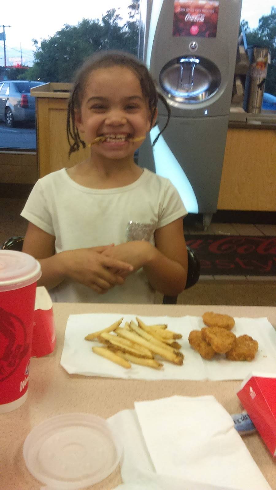 Wendys | restaurant | 3104 S, Broad St, Chattanooga, TN 37408, USA | 4232670754 OR +1 423-267-0754