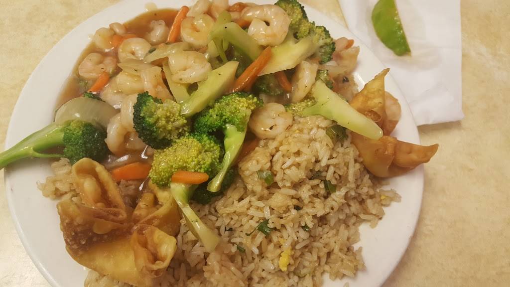 Golden Star Cafe | restaurant | 821 W Commerce St, San Antonio, TX 78207, USA | 2102231681 OR +1 210-223-1681