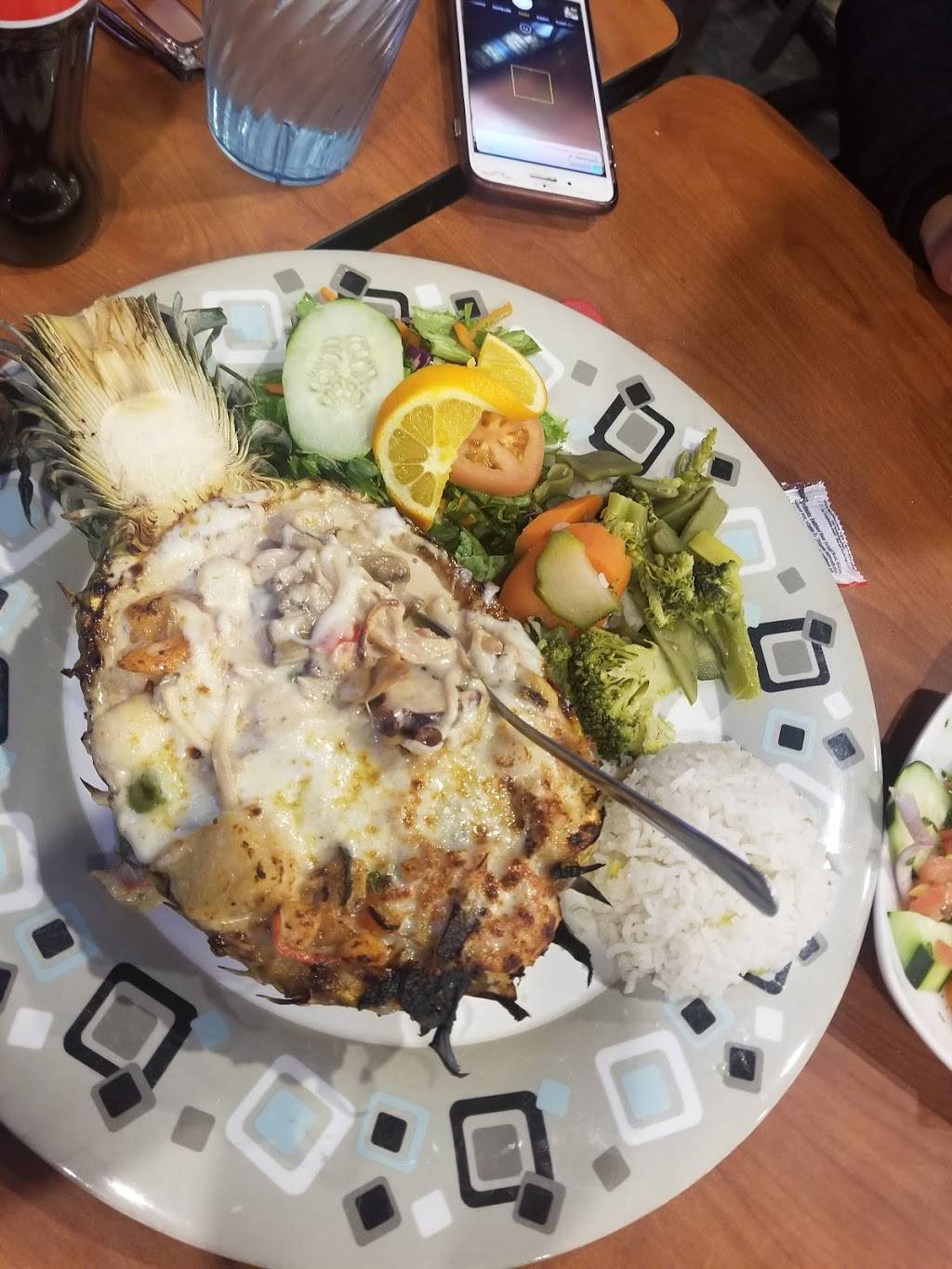 Las Islas Marias | restaurant | 12203 E Iliff Ave Ste. L, Aurora, CO 80014, USA | 7206275853 OR +1 720-627-5853