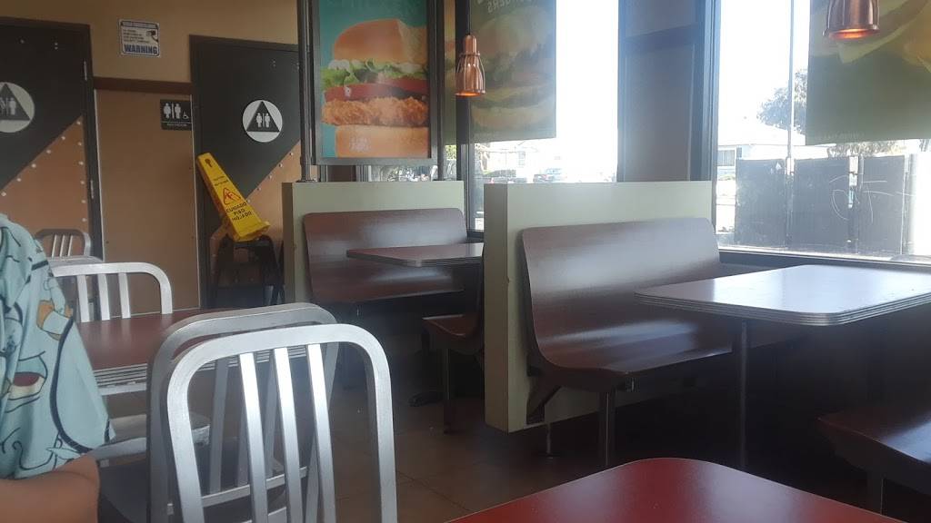 Jack in the Box | restaurant | 706 W Beverly Blvd, Montebello, CA 90640, USA | 3237220211 OR +1 323-722-0211