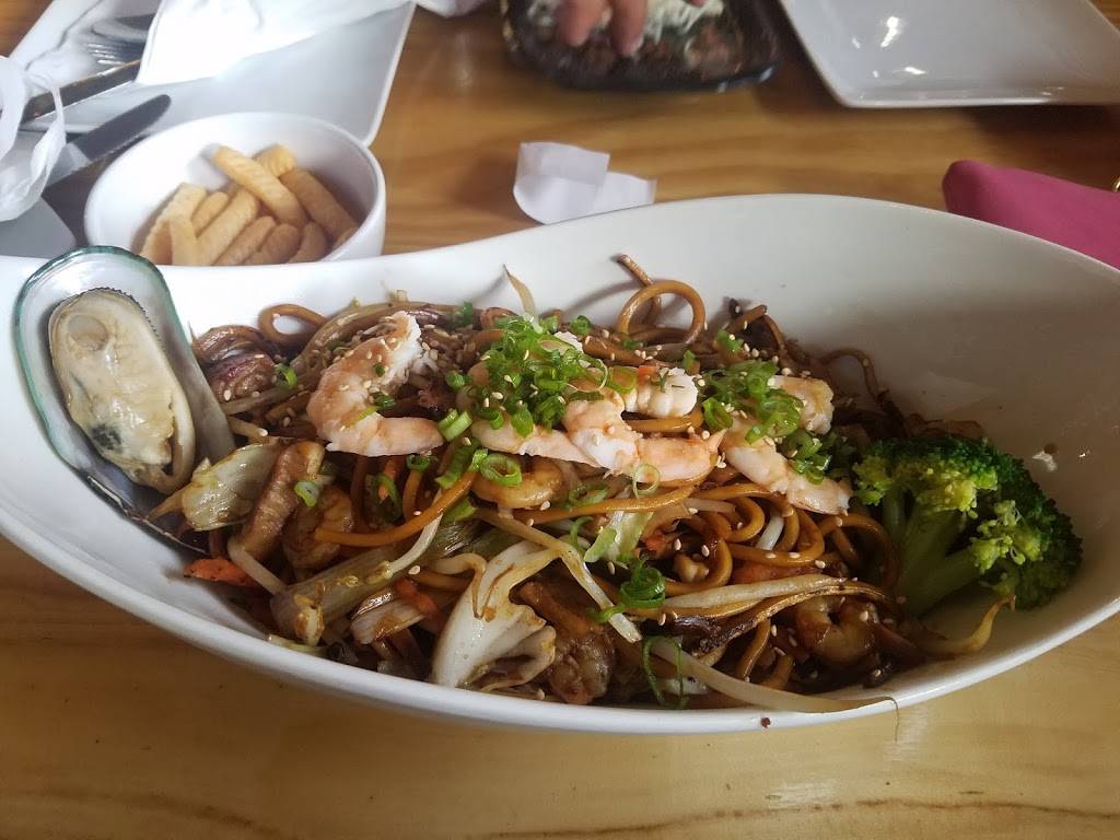 House Of Pong | restaurant | 1077 W Foothill Blvd, Claremont, CA 91711, USA | 9096257288 OR +1 909-625-7288