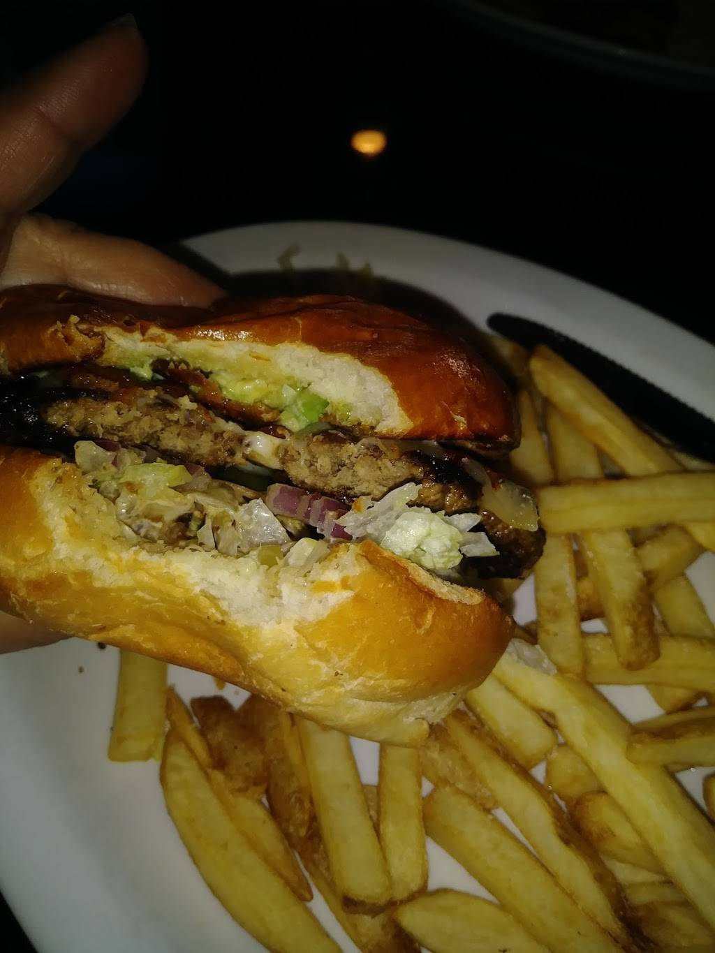 Hot Rod Diner | restaurant | 1515 Herndon Rd, Ceres, CA 95307, USA | 2095810150 OR +1 209-581-0150