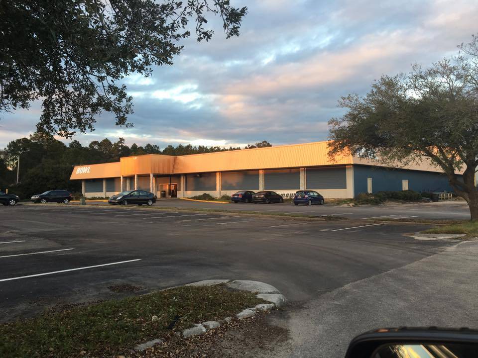 Myrtle Beach Bowl | restaurant | 101 Philip Gray Dr, Myrtle Beach, SC 29579, USA | 8432361020 OR +1 843-236-1020