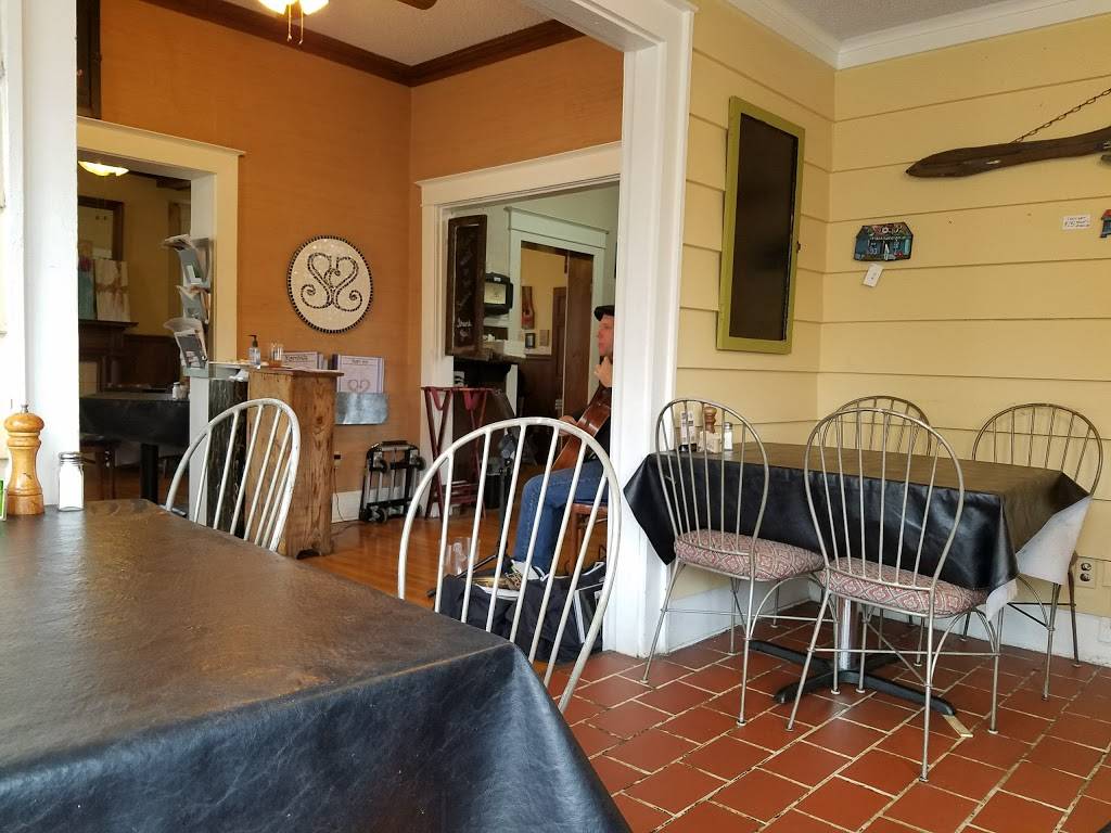 Stone Soup Café & Market | restaurant | 993 Cooper St, Memphis, TN 38104, USA | 9019225314 OR +1 901-922-5314