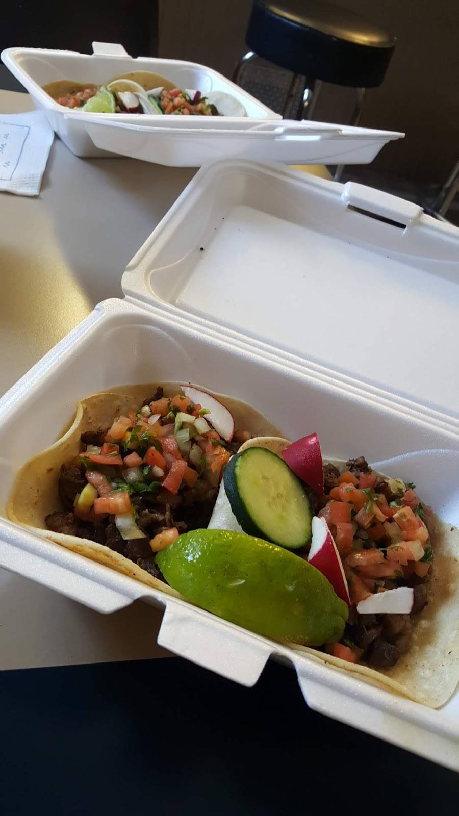 Taquitos Mexicanos El Paso | restaurant | 1401 NW 27th Ave, Miami, FL 33125, USA | 7864700864 OR +1 786-470-0864