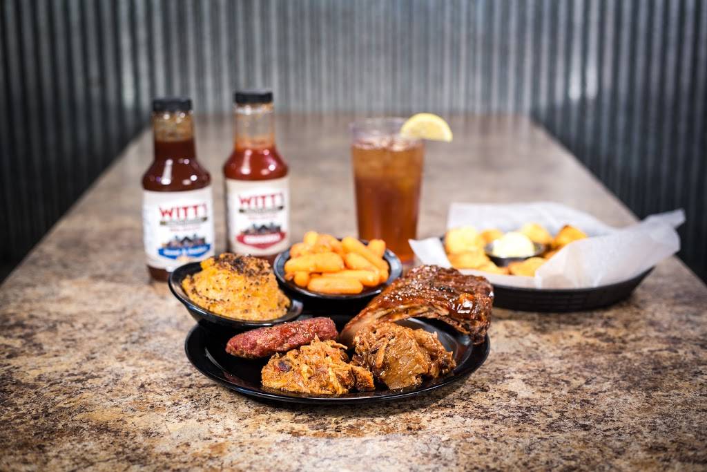 Witts Smokehouse | restaurant | 10325 E, IL-33, Effingham, IL 62401, USA | 2178685615 OR +1 217-868-5615