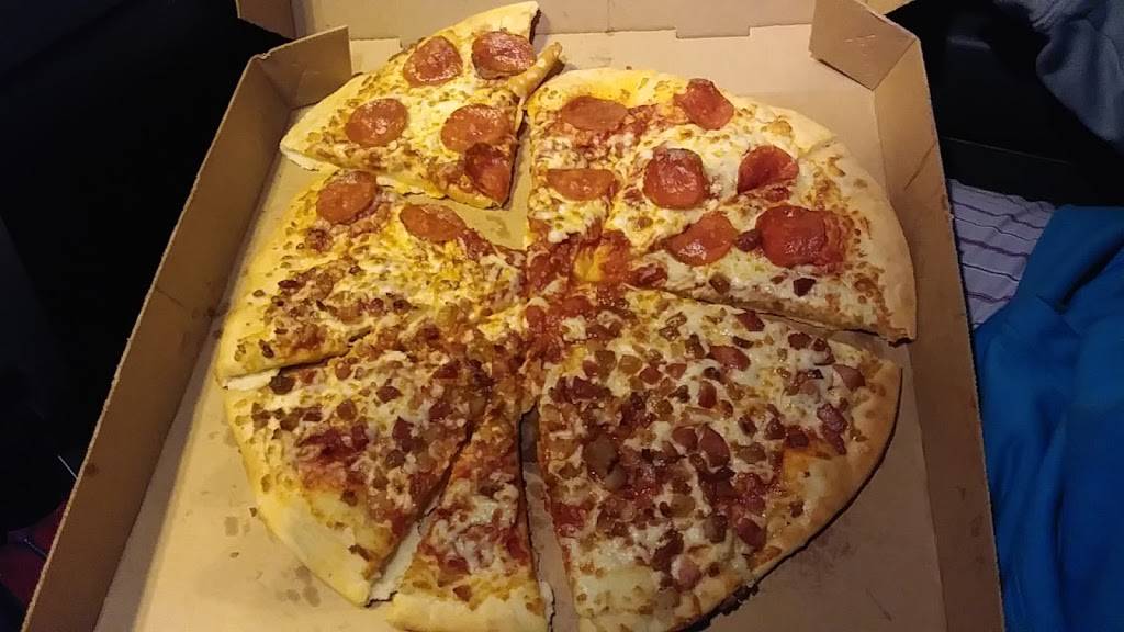 Little Caesars Pizza | meal takeaway | 1013 Governors Pl, Bear, DE 19701, USA | 3028321414 OR +1 302-832-1414