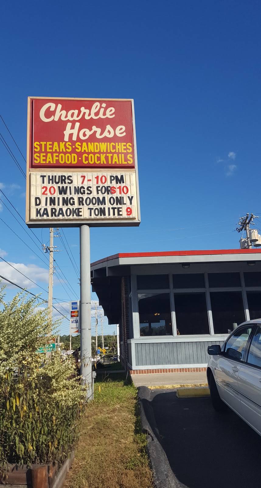 Charlie Horse | restaurant | 2426 E Silver Springs Blvd, Ocala, FL 34470, USA | 3526224050 OR +1 352-622-4050