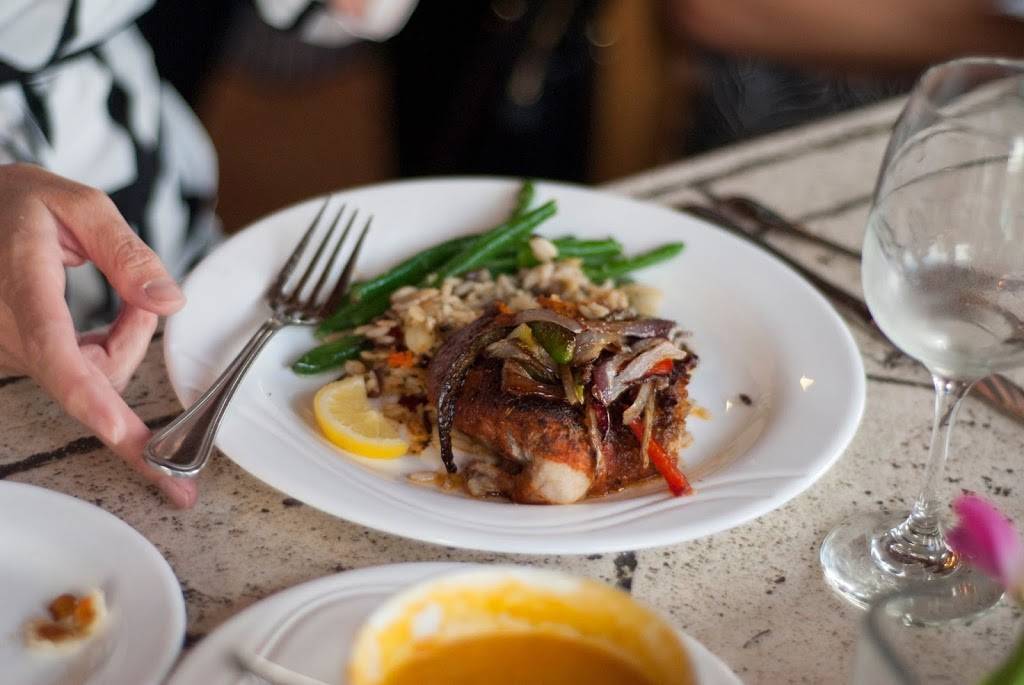 The Inn Restaurant at Ocean Village | restaurant | 2400 S Ocean Dr, Fort Pierce, FL 34949, USA | 7725774344 OR +1 772-577-4344