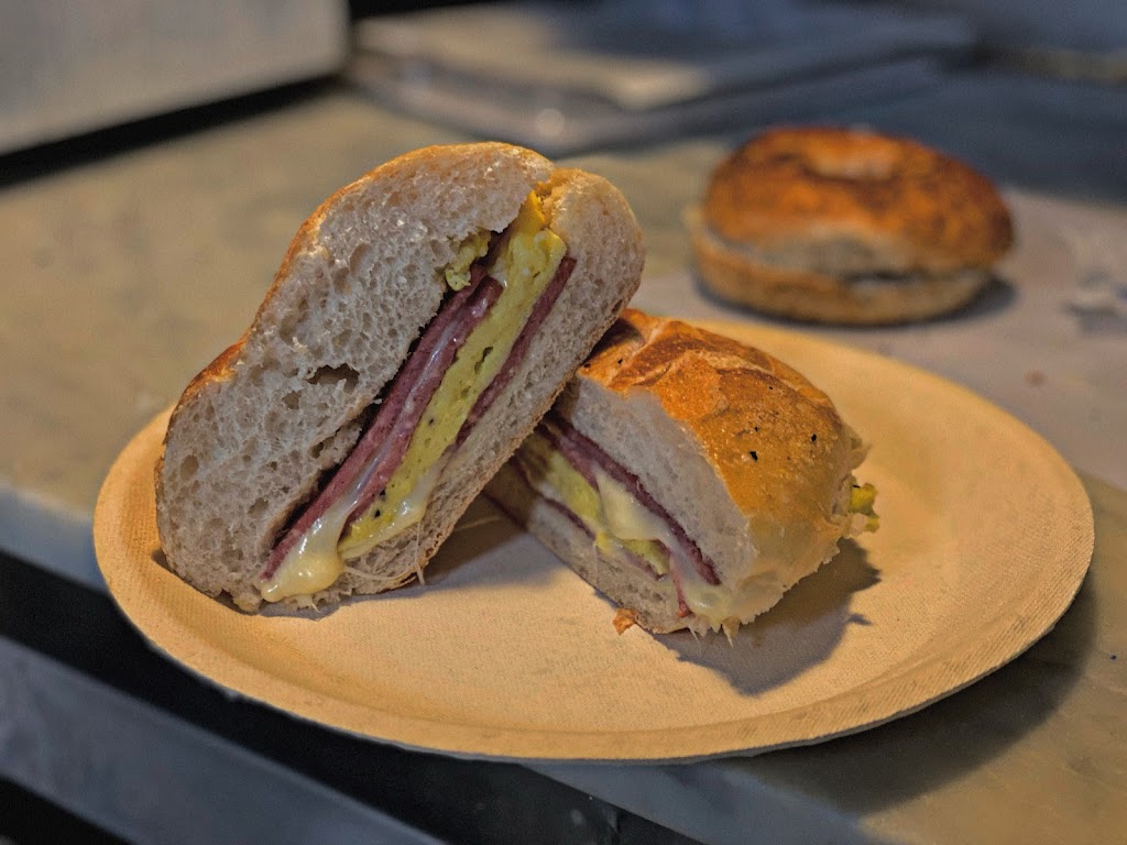 Heavenly Subs & Deli | restaurant | 1650 Stuyvesant Ave, Union, NJ 07083, USA | 9086884620 OR +1 908-688-4620