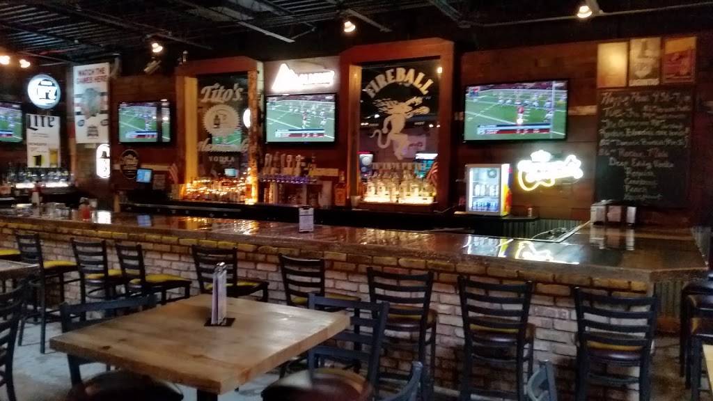 Rockin Horse Saloon & Grill | restaurant | 5200 W 159th St, Oak Forest, IL 60452, USA | 7086874100 OR +1 708-687-4100