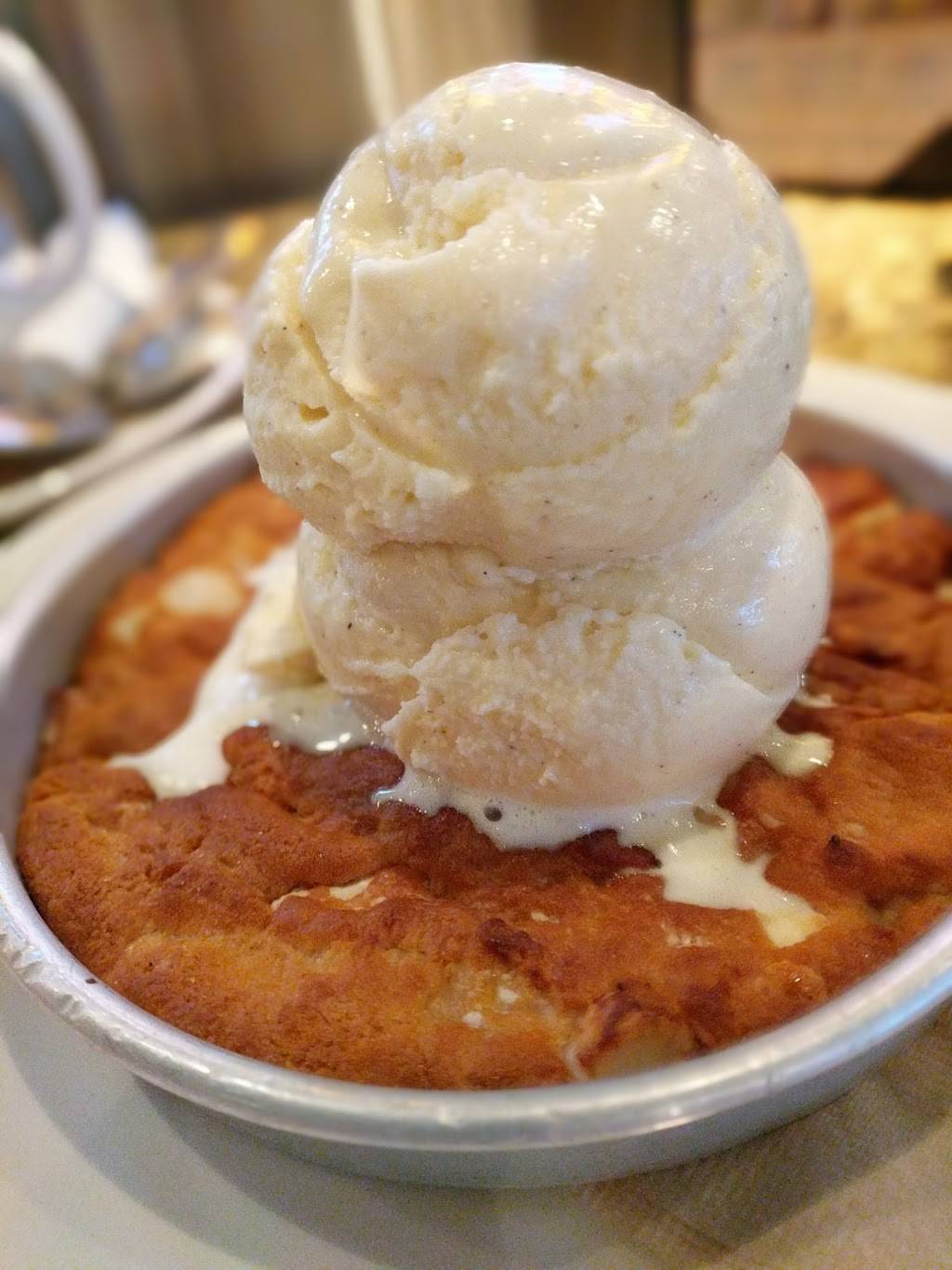 BJs Restaurant & Brewhouse | restaurant | 4502 S Steele St Ste 1500, Tacoma, WA 98409, USA | 2534721220 OR +1 253-472-1220