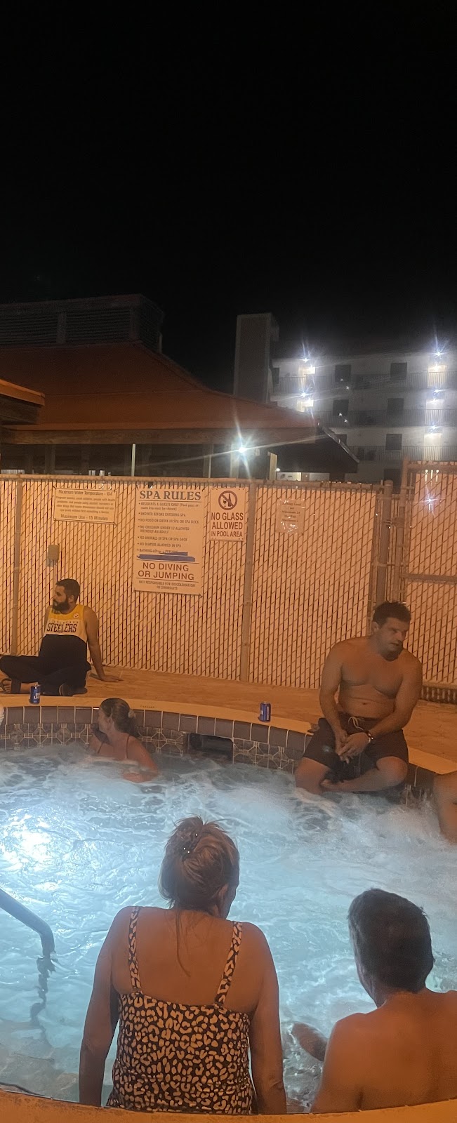 Kiki’s Snack Shack | restaurant | 900 N Atlantic Ave, Cocoa Beach, FL 32931, USA | 3217839430 OR +1 321-783-9430