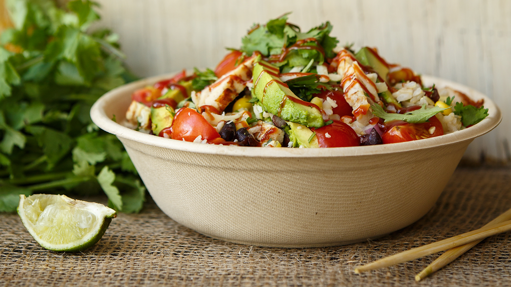 Freshii | restaurant | 200 E Randolph St LL03, Chicago, IL 60601, USA | 3122333399 OR +1 312-233-3399