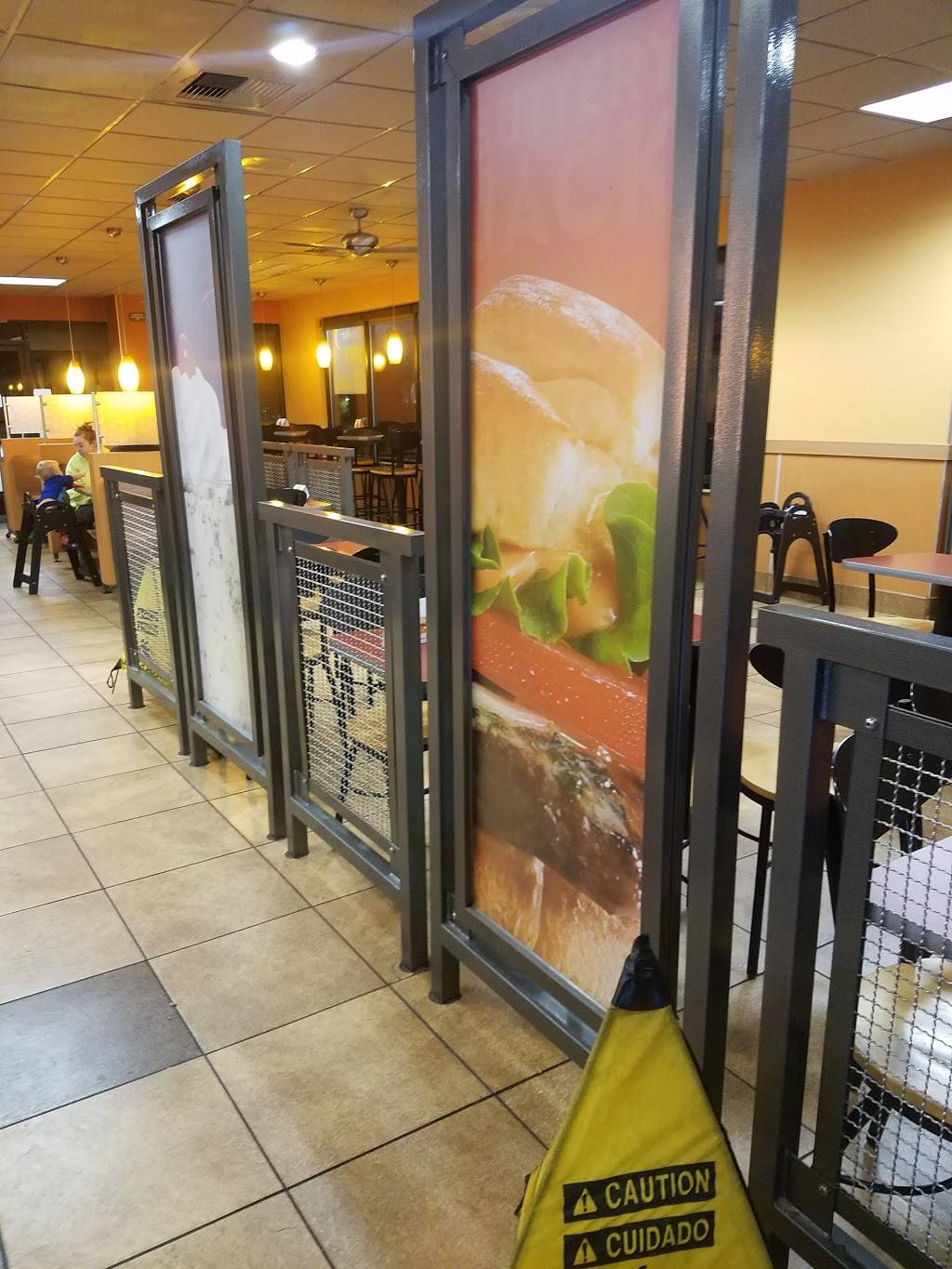 Jack in the Box | restaurant | 1902 E Denman Ave, Lufkin, TX 75901, USA | 9366342011 OR +1 936-634-2011